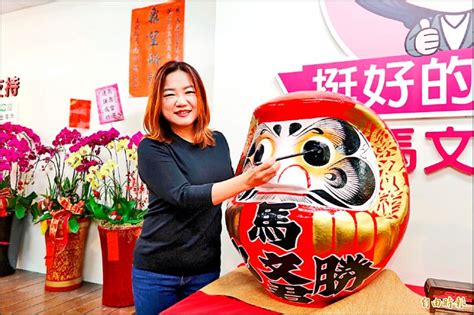 Jun 10, 2021 · 馬文君又稱，勞動部公布最新無薪假統計，新增22家940人，累計467家，已經突破5000人。服務業相較前年同期，今年5月平均營收衰退5成6，與去年3、4. 再戰南投縣長？ 藍委雙姝熱門 - 南投縣 - 自由時報電子報