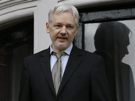 Julian Assange Seriously Considering Testifying Before Senate Panel