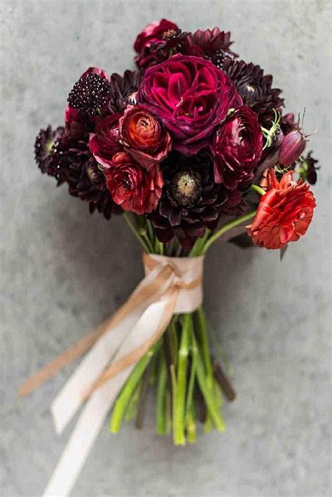 Maybe you would like to learn more about one of these? 18 Most Popular Wedding Flowers (With images) | Purple ...
