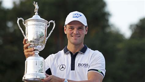 Martin Kaymer Closes Out Wire To Wire Us Open Win Cbs News