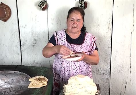 Mexican Grandmother Launches Youtube Cooking Show And It Hits 800k Subscribers In One Month