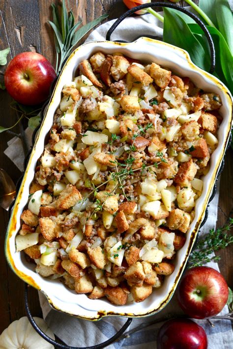 Traditional Thanksgiving Stuffing With Sausage And Apples