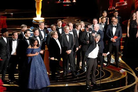 What really happened when la la land won over moonlight. Oscars 2019: 'Green Book,' Rami Malek and Olivia Colman ...