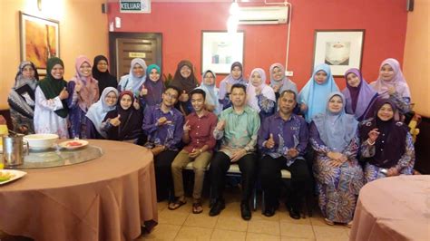 Check spelling or type a new query. SEKOLAH KEBANGSAAN CENDERAWASIH: JAMUAN AKHIR TAHUN J-QAF