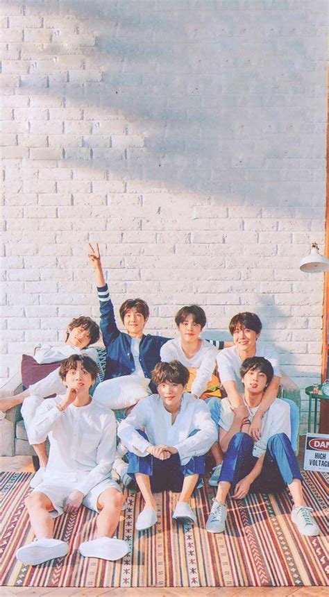 Bts matching home and lock screen. Pin on Home Screen BTS