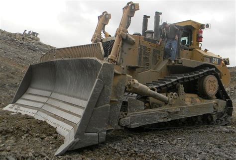 Android & apple for more info contact: Global Used Construction Equipment: 2011 Caterpillar D11T ...