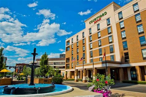 Courtyard By Marriott Springfield Downtown