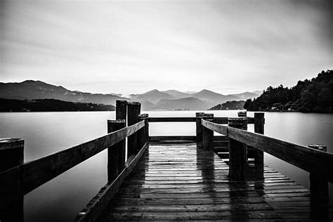 1000 Black And White Lake Pier Jetty Stock Photos Pictures And Royalty