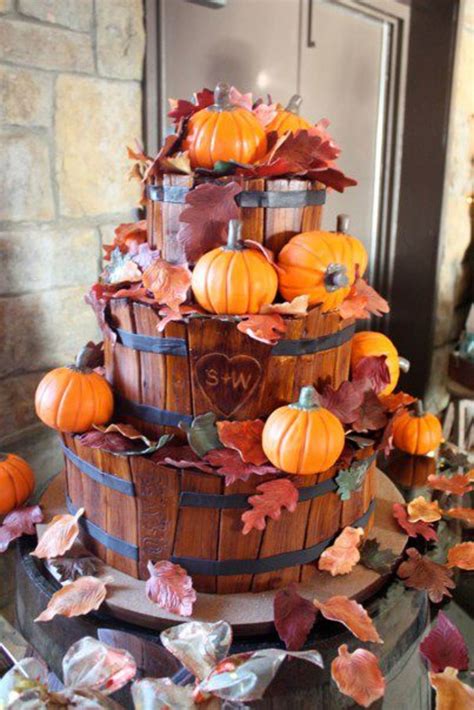 Pumpkin Basket Wedding Cake