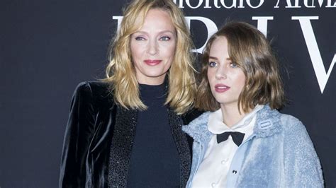 Maya Hawke Sa Mère Uma Thurman Dévoile Une Photo De Fam Closer