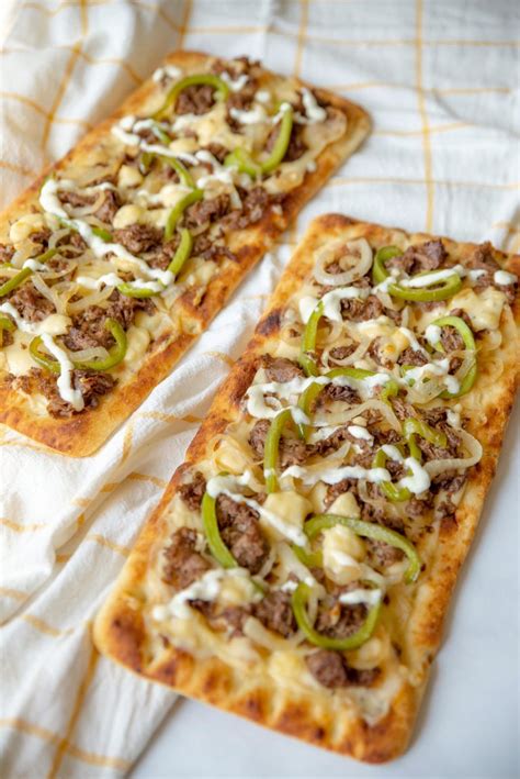 Philly Cheesesteak Flatbread Life She Lives Recipe Pizza Recipes