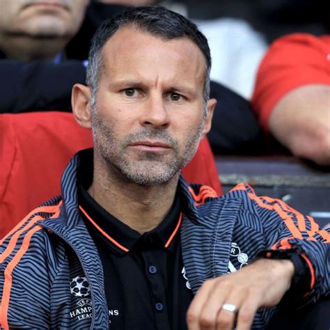 Giggs Leaves Manchester United But Will Always Be An Old Trafford