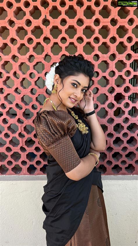 actress ammu abhirami hd photos and wallpapers july 2022 gethu cinema