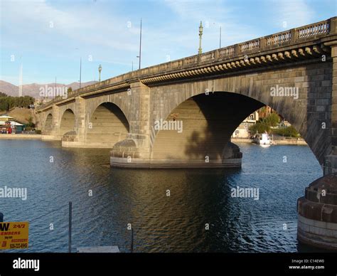 Original London Bridge Hi Res Stock Photography And Images Alamy