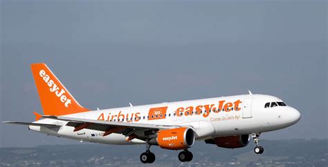 EasyJet Gatwick Passenger From Maidstone Watches Man Try To Open Plane
