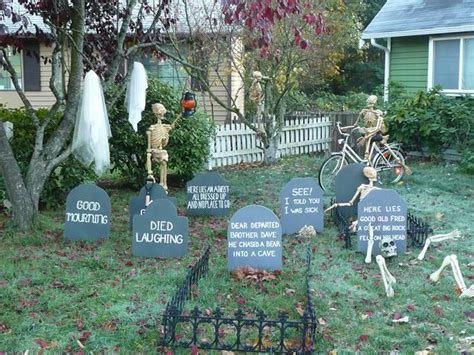 How To Make A Diy Halloween Graveyard Diy Halloween Graveyard