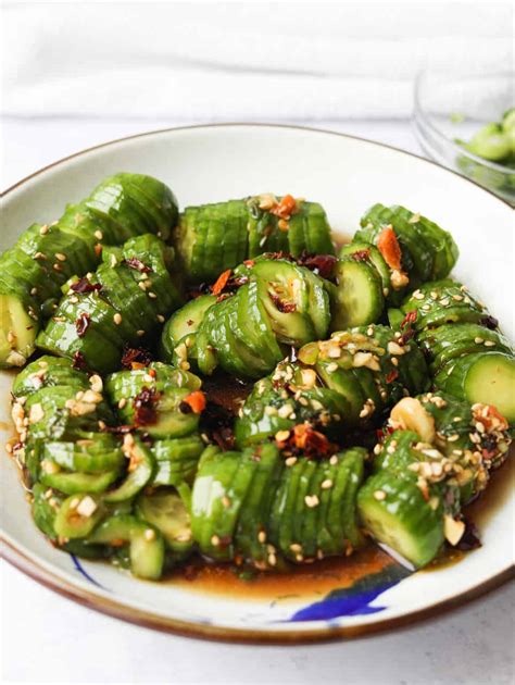 spicy asian cucumber salad x hellme