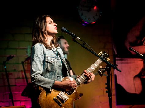 Blues Garage Laura Cox Band Blues Garage