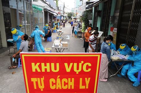 .ở tp hội an (quảng nam), hiện đang được cách ly, điều trị tại bệnh viện hoàn mỹ, tp đà nẵng. Lịch trình di chuyển dày đặc của 21 ca Covid-19 tại Đà ...