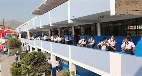 El 80 De Colegios De Lima Metropolitana Reanudaron Las Clases
