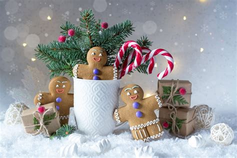 Kue kering donat by fransiska siska langsungenak.com. Gingerbread Cookies - Resep Kue Kering Mudah Untuk ...