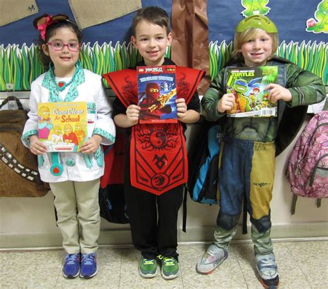 Abita Springs Elementary School First Graders Dress Up For Storybook