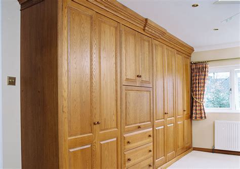 How To Achieve Bespoke Fitted Bedroom Furniture Clemaron Surrey