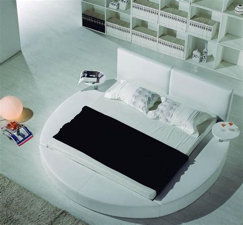 Modern White Leather Headboard Round Bed With Images Contemporary