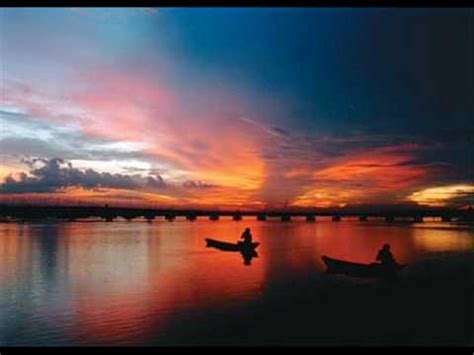 Đồng nai bắt nguyên phó giám đốc trung tâm hội nghị vì lừa đảo. Về Đồng Nai (Xuân Hồng) - Unknown - YouTube