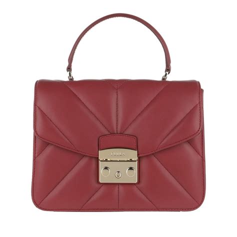 Metropolis S Top Handle Ciliegia Red Furla Shoulder Bags Bags