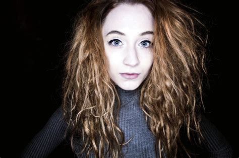 janet devlin s little lights reviewed by davecromwell writes ok good records