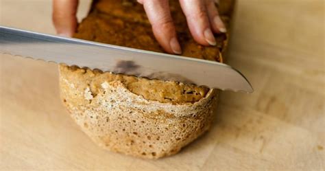 Turns Out Youve Been Cutting Bread Wrong All Along Starts At 60