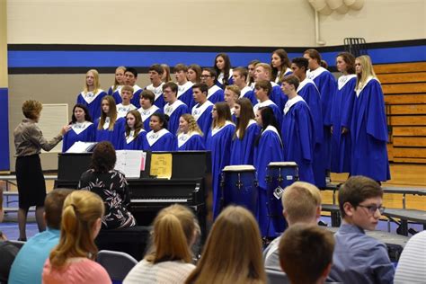 Pierce Public Schools Choir Sings At The Fall Concert