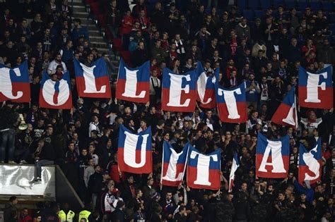 Psg Trop Cest Trop Le Collectif Ultras Paris Réclame La Démission De