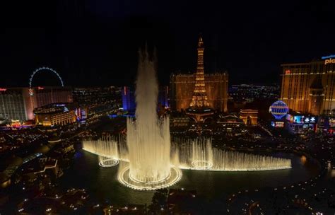 18 Amazing Fountains From All Over The World That Are Real Works Of Art