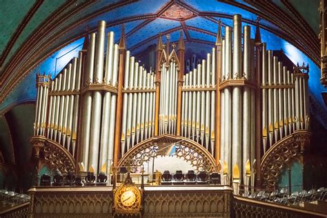Notre Dame Basilica Pipe Organ Blurbomat