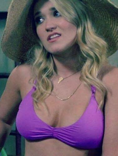 Emily Osment Femalebeauties In Emily Osment Emily Hot Sex Picture
