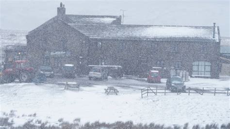 Tan Hill Inn Punters Trapped In Pub For Third Night By Storm Arwen