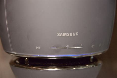 Samsung Radiant 360 Wireless Speaker Hands On Video Digital Trends