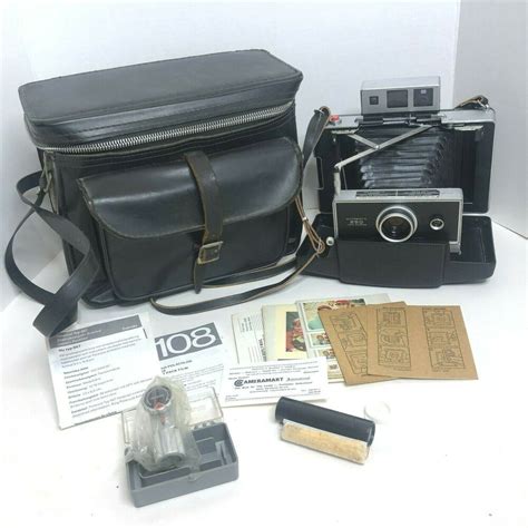 Vintage Polaroid 250 Camera Leather Case Accessories Flash Self Timer Polaroid In 2021 Camera