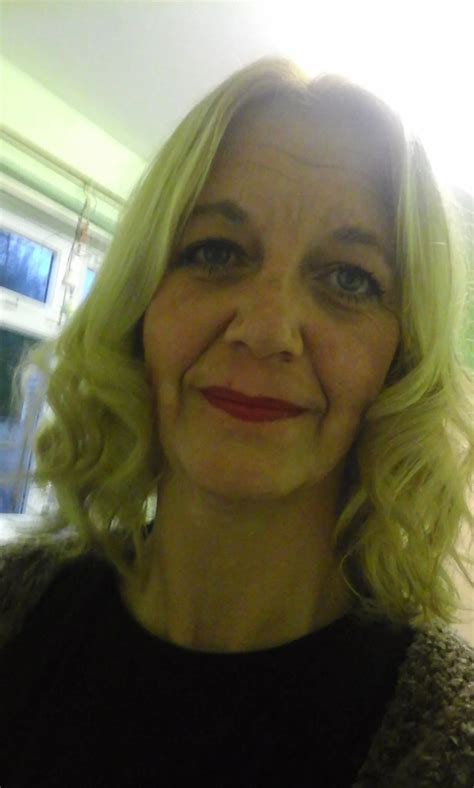 Granny Sex Contacts Manchester Lustylynda 62 From Manchester