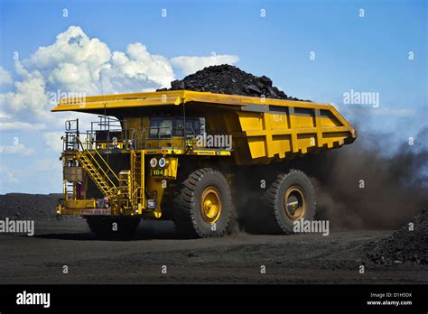 Coal Mining Truck North West Queensland Australia Stock Photo Alamy