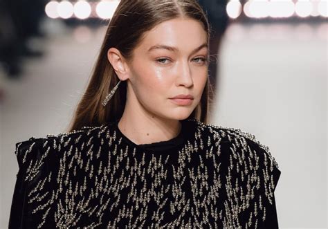 Gigi Hadid Responds To A Claim Shes Disguising Her Pregnancy Elle