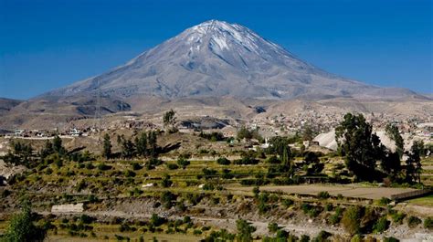 The Misti Volcano The Symbol Of Arequipa Peru Travel Tours And Trekking