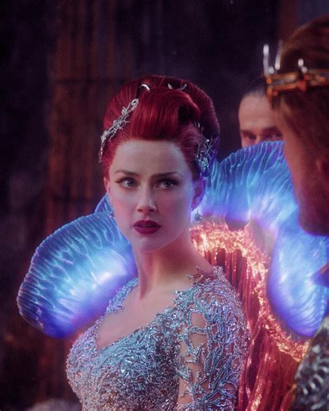Amber Heard Aquaman Mera Revelada Primeira Imagem De Mera No Filme De