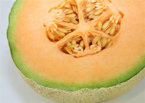 Preparing the cantaloupes for freezing. Can You Freeze Cantaloupe Melon? - Freeze That Food