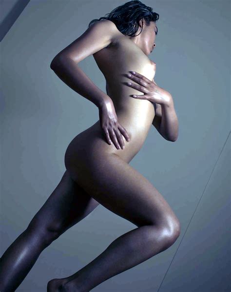 Hot “sculpt” Nude Photoshoot By Alberto Maria Colombo For Treats