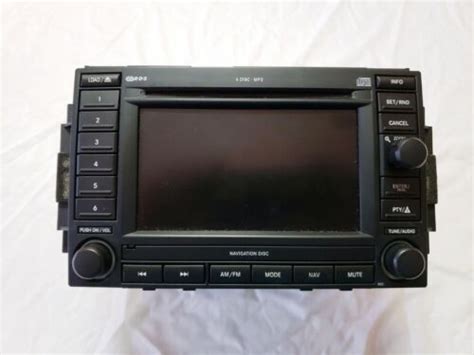 2005 2006 Jeep Grand Cherokee Radio Amfm Cd Dvd Player Receiver W Nav