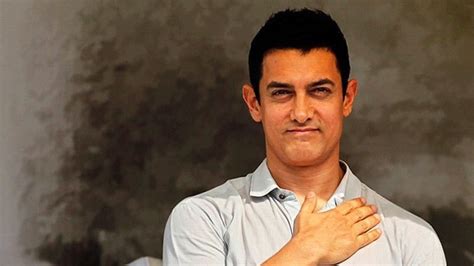 Bollywood Star Aamir Khan Says Goodbye To Social Media Celebrity Images