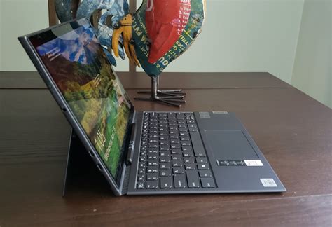 Hands On Review Lenovo Yoga Duet 7i Technical Fowl